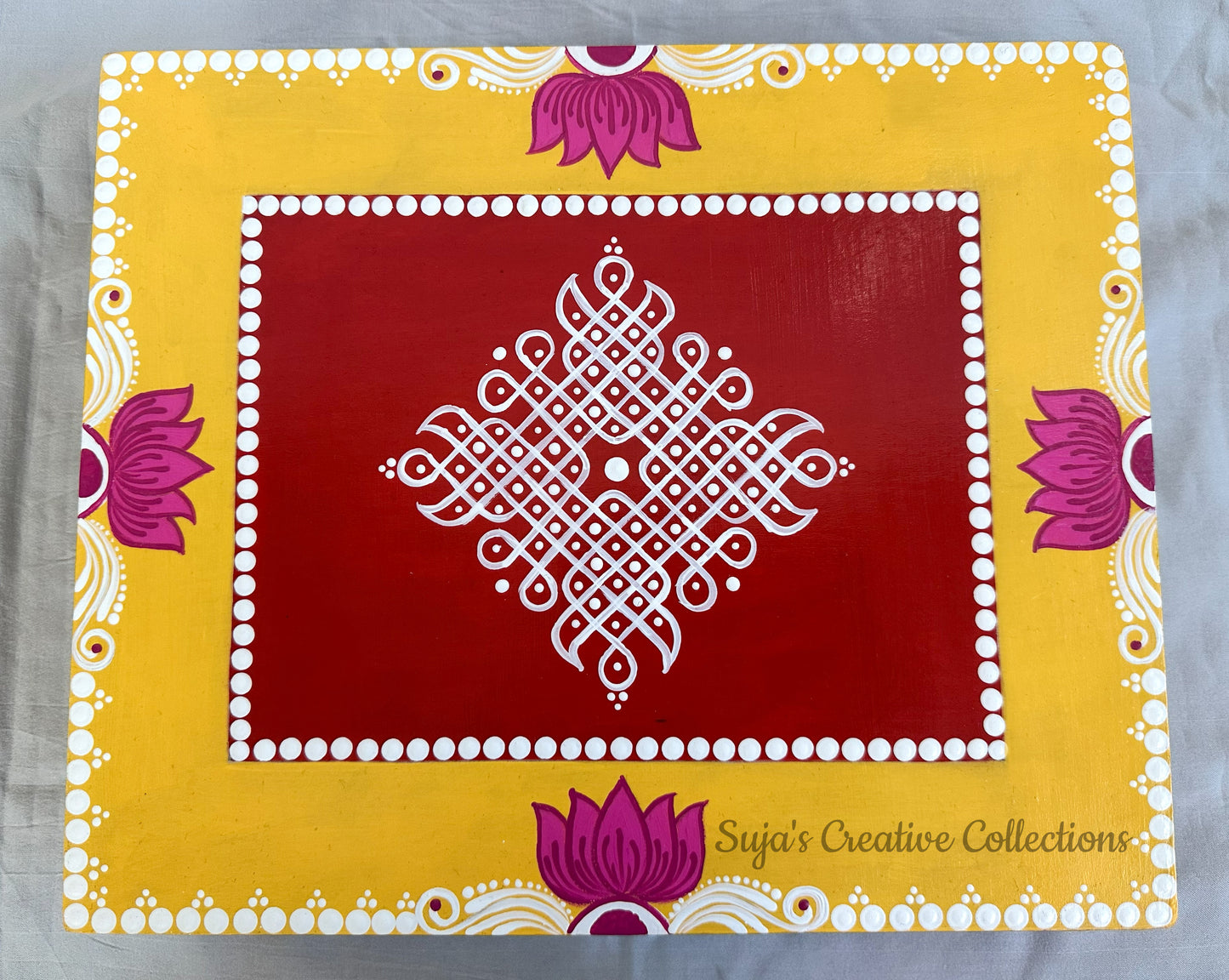 Hand painted Kolam Manai / Chowki / Peeta