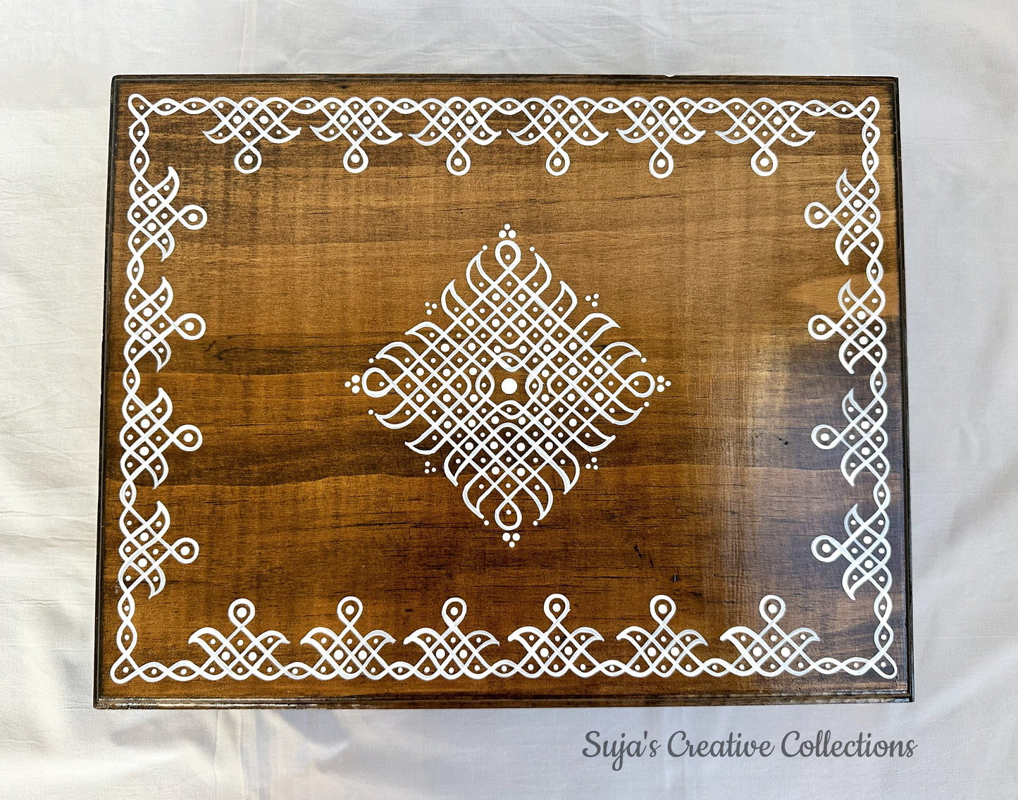 Hand painted Kolam Chowki / Manai / Peeta